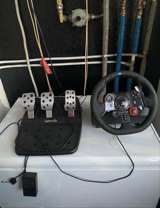 Volan Logitech g29