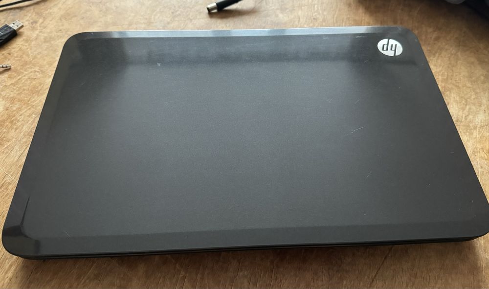 продаю ноутбук в хорошем состояний