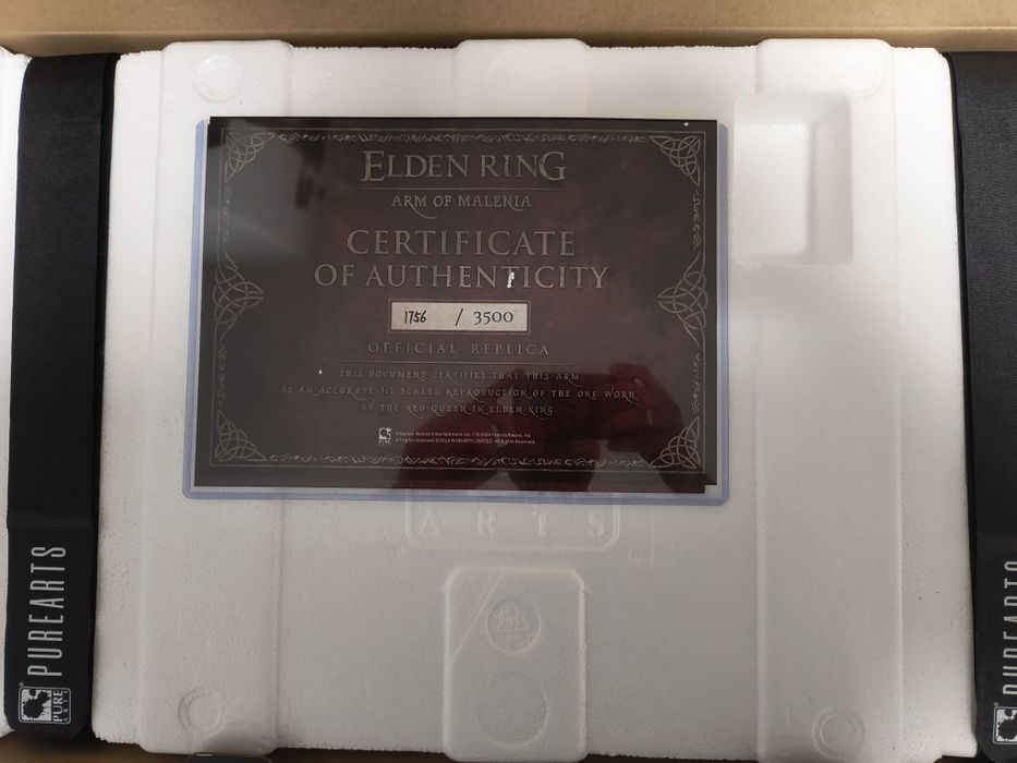 Elden Ring Helmet,Arm  of Malenia Collectors edition PS4 PS5