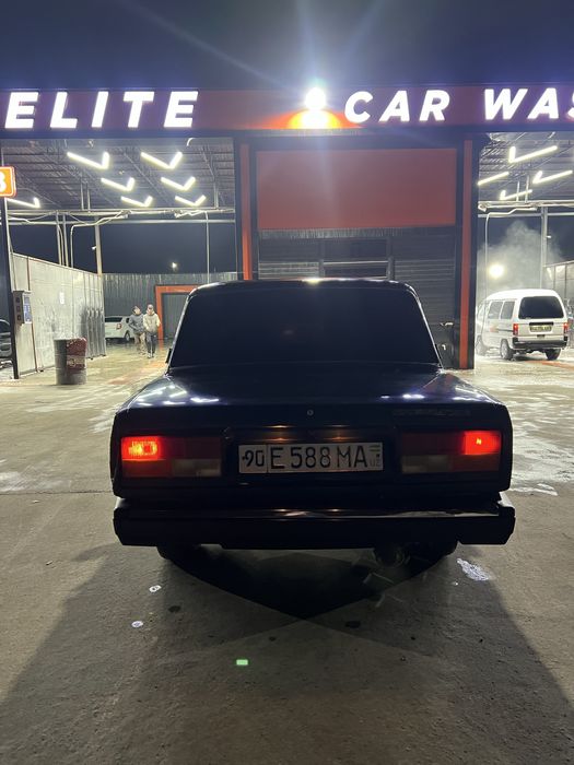 Ваз 2107 сотилади