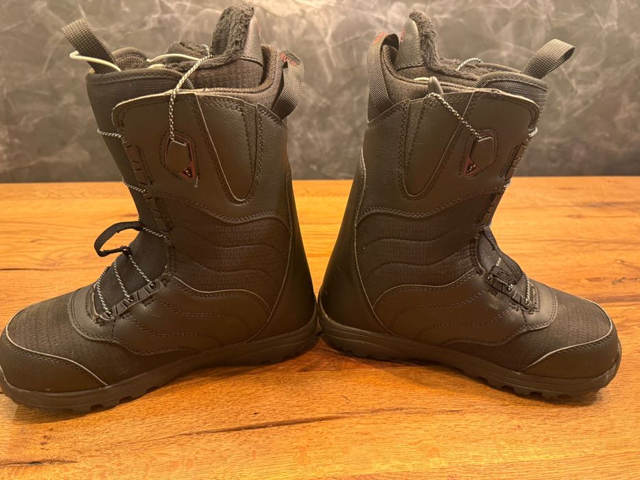 Snowboard boots Burton Mint (negri) dama / copii 37 EUR