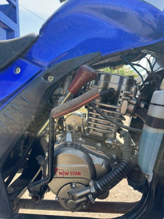 Муравей New Star 

Пробег 1500 км 
Куб 150 
Год 2023
Кузов самосвал
2