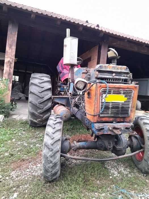 Tractor U651