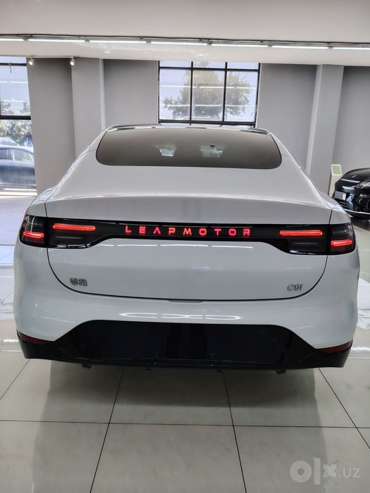 Leapmotor C01 216 km gibrid komfort 2025