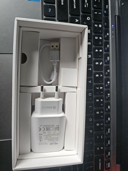 Xiaomi Mi A3 4/64 ГБ