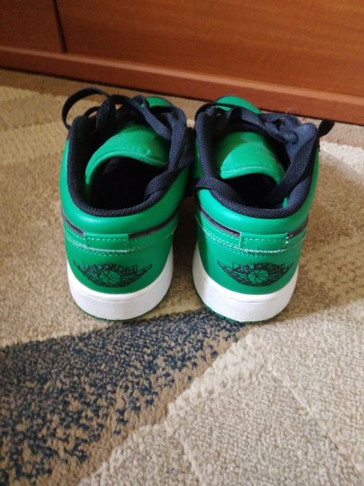 Air Jordan 1 low Black-Lucky green