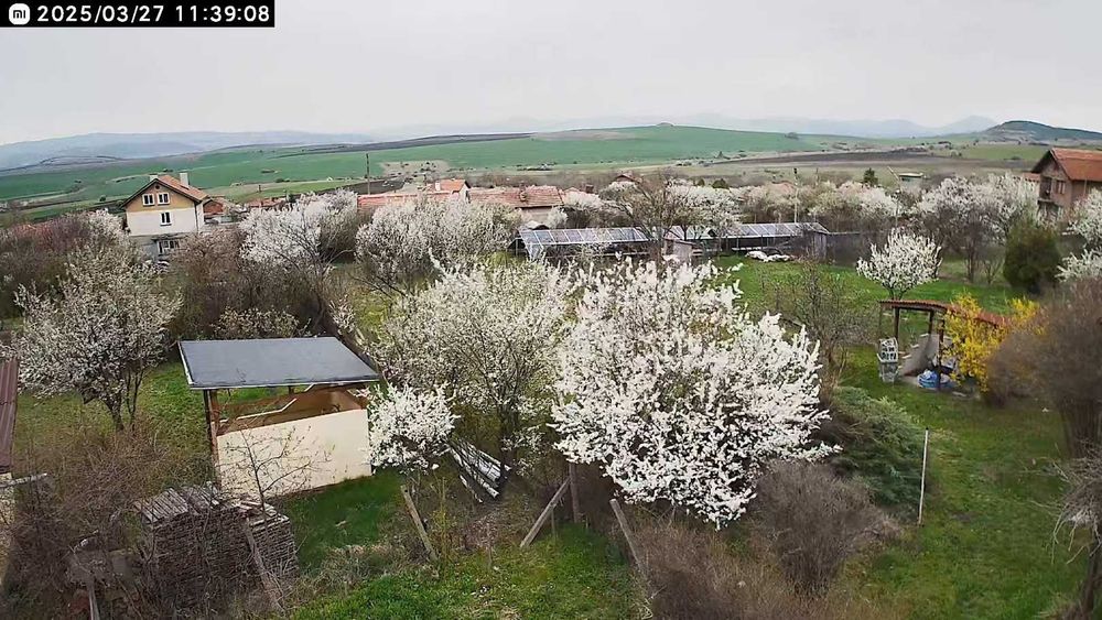 Масивна къща в село Вискяр