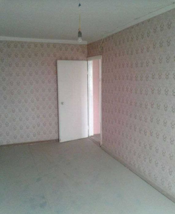 № 3939.Продается 5-комнатная квартира.