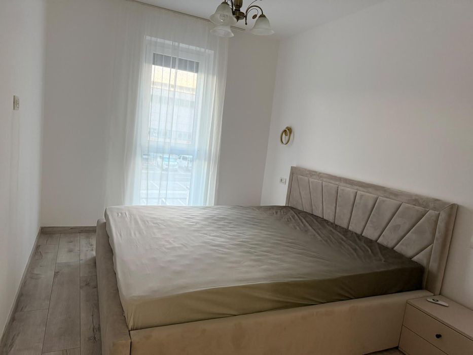 Închiriez apartment in Adora Park prima chirie