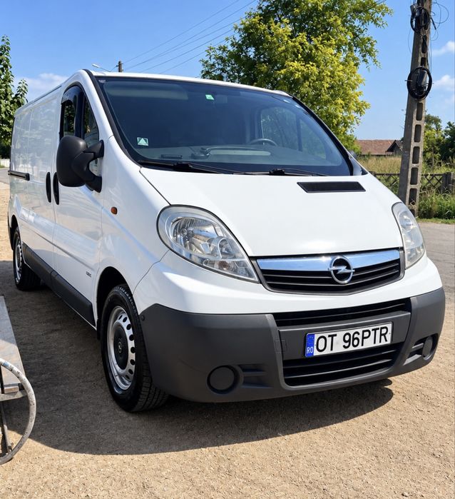 Opel Vivaro Renault Traffic 2.0