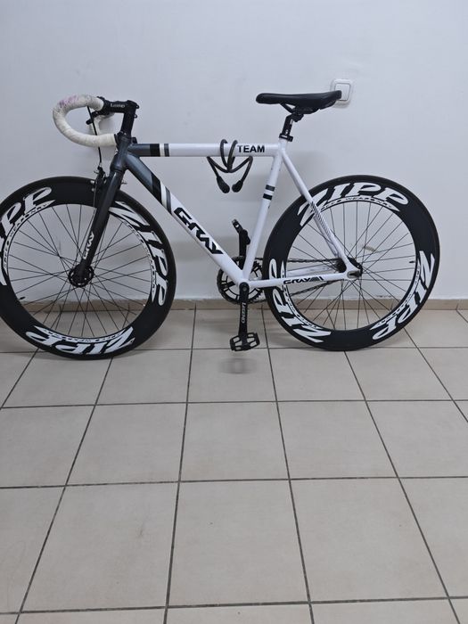 Fixed gear Gray team