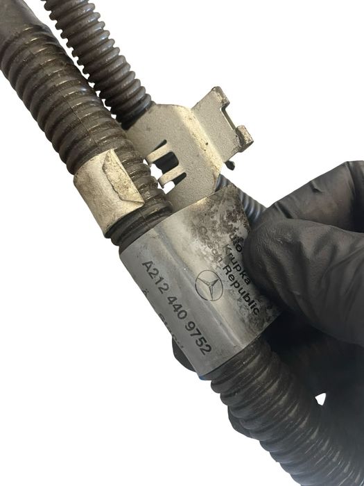 Cablu Borna Pozitiva (Baterie) Mercedes-Benz E-Class W212 2009 -> 2.1