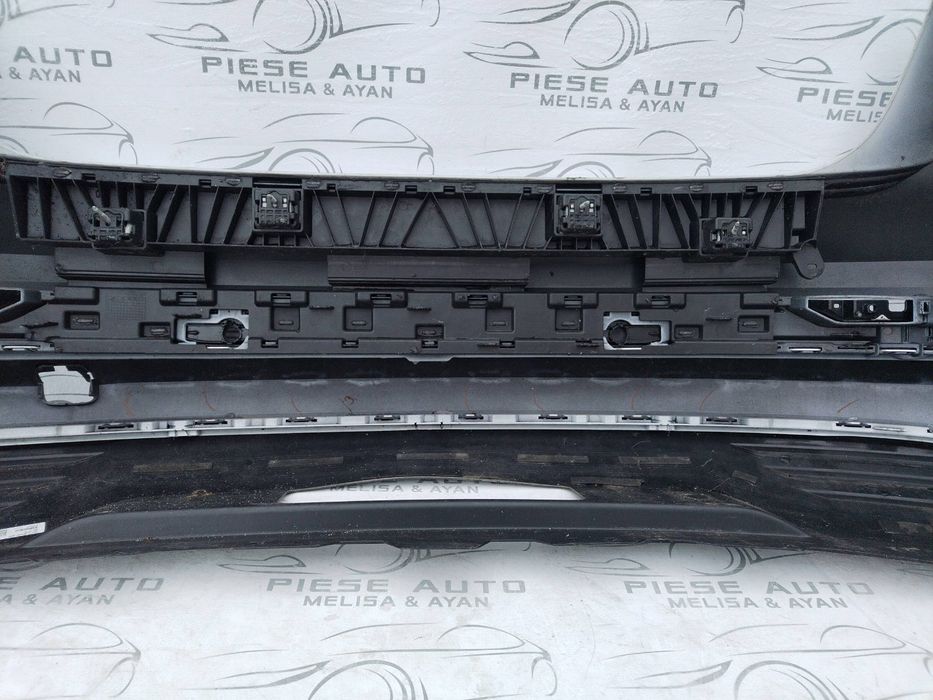 Bara spate Audi Q8 E-Tron S-Line an 2018-2019-2020-2021