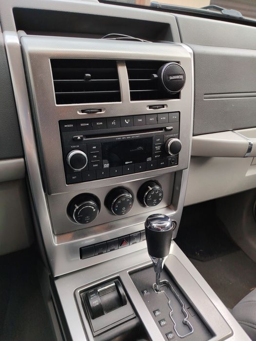 Jeep cheeroke de vanzare