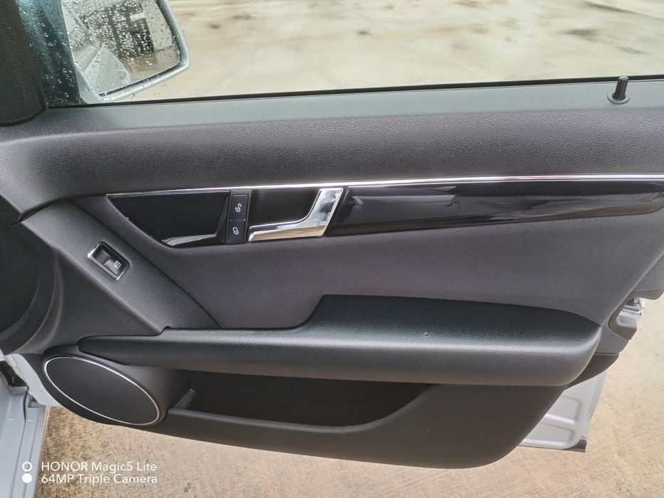 С 200 136кс. Ръчка