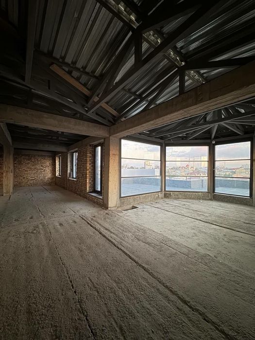 Первая линия отдельно стоящее здание Яккасарайский район