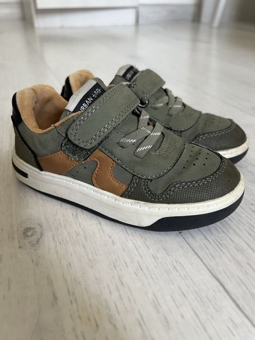 Кроссовки для мальчика