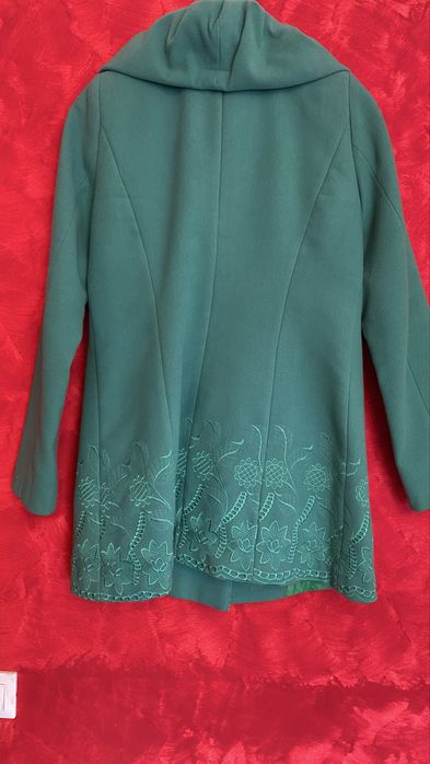 Palton verde scurt elegant 42