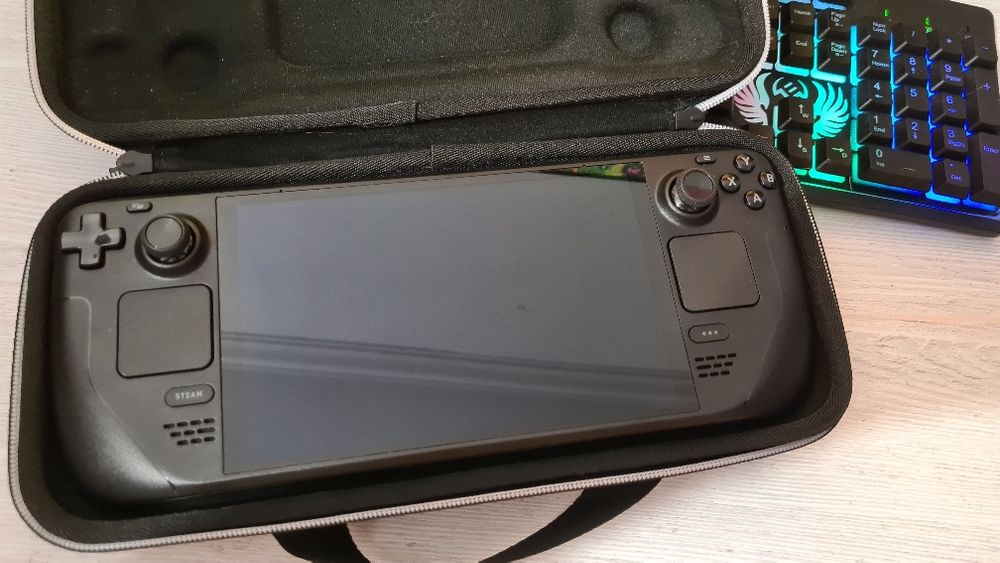 Steam Deck стимдек