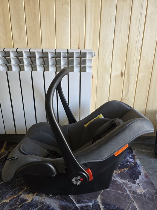 Автолюлька детская