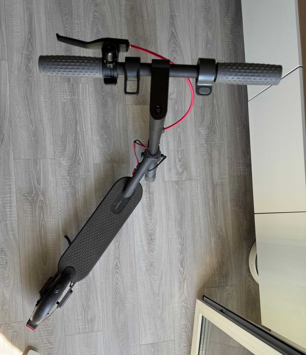 Trotinetă electrică Xiaomi Scooter 3 Lite – stare foarte bună