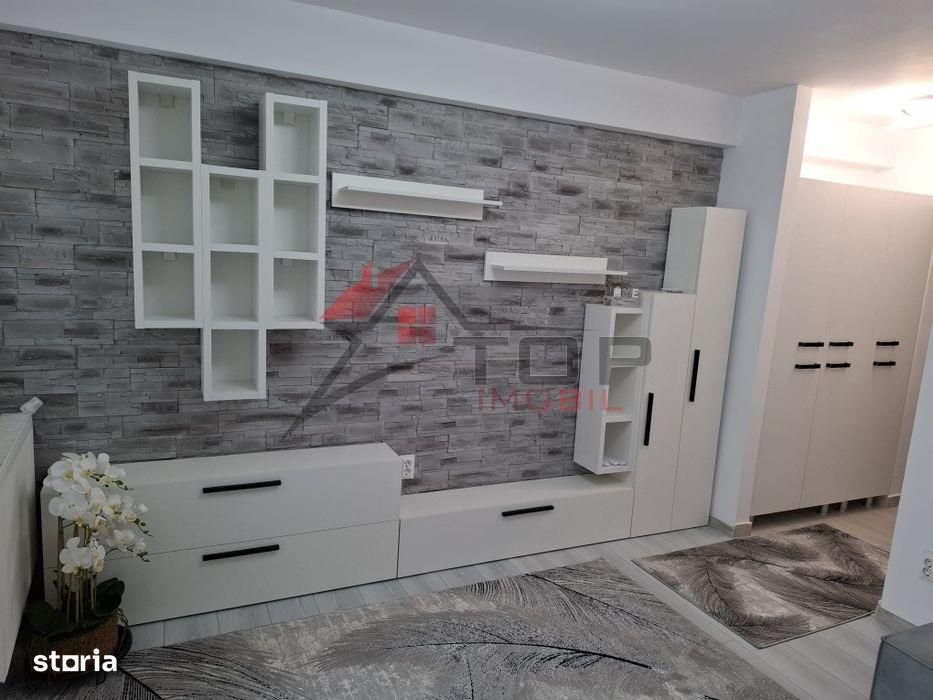 Etaj 2 - Galata Recuperare, garsoniera renovata complet, mobilata util