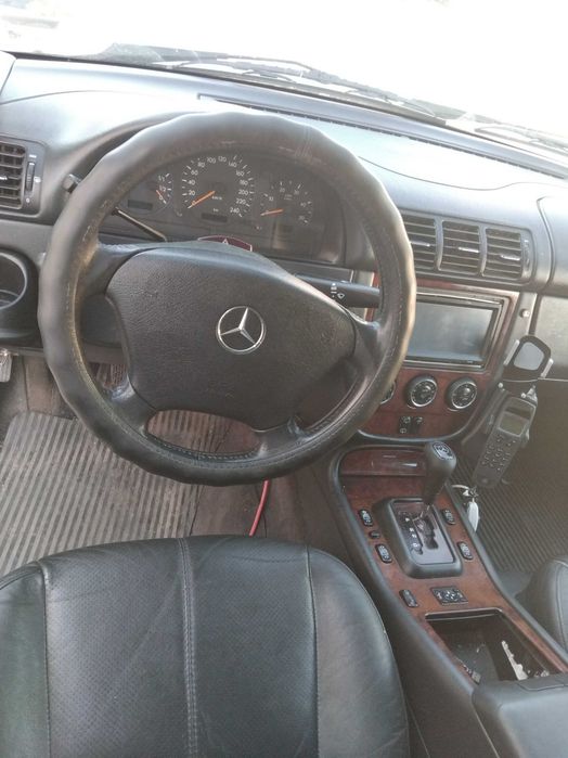 Продавам ML 270 CDI Автоматични скорости