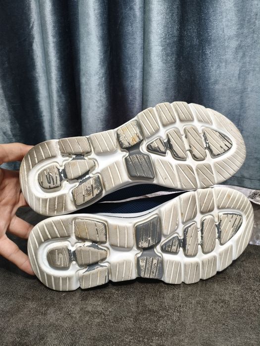Оригинальные кроссовки Skechers
