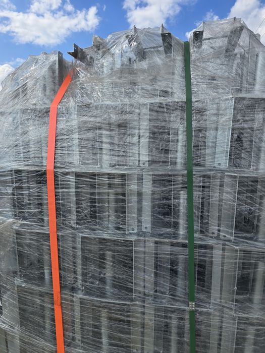 Триноги ,хюнебеци и вилици за телескопични подпори