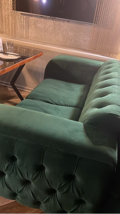 продаются диваны-  70.000 тенге один диван.