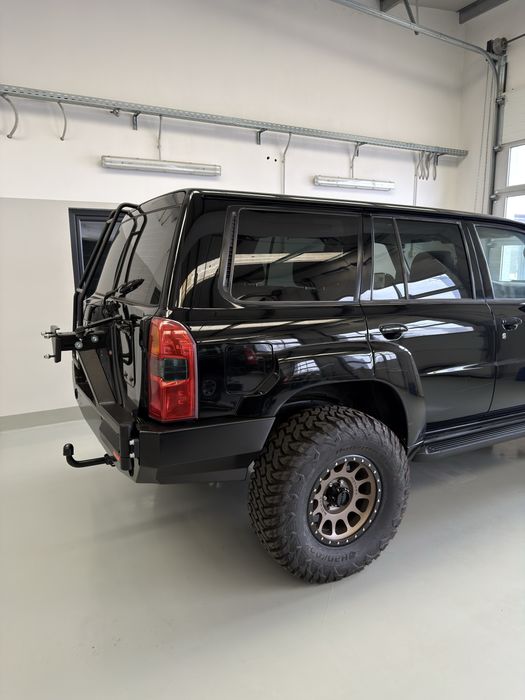 Nissan Patrol GU4 Overlanding