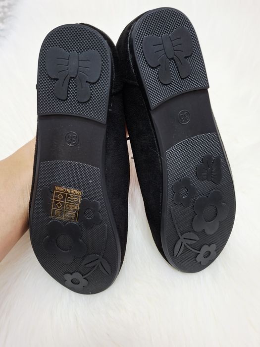 Balerini noi sunt nr 36 ,dar corespunde cu 34(21 cm interior)