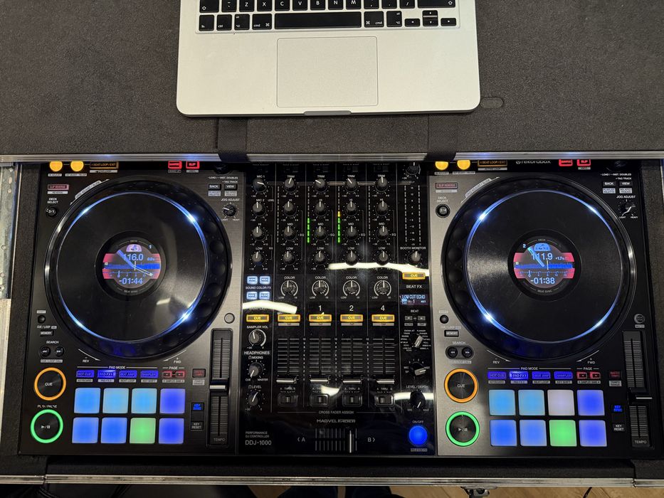 Vand Consola DJ Pioneer DDJ 1000 Rekordbox + Case