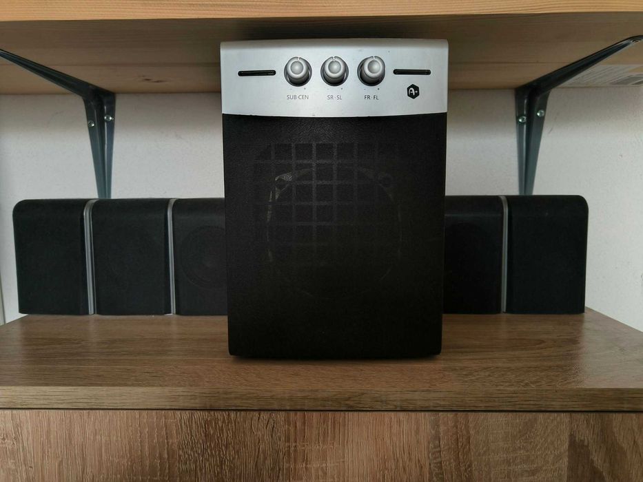 PC Gaming COMPLET cu Garantie, Ruleaza Orice Joc pe Medium/High + Bonus Monitor 19", SISTEM Audio 5.1 Surround, Tastatura si Mouse Gaming