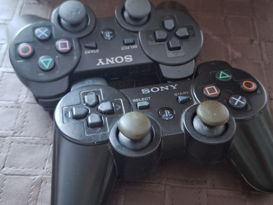 Продавам PlayStation 3 CECHP04 FAT