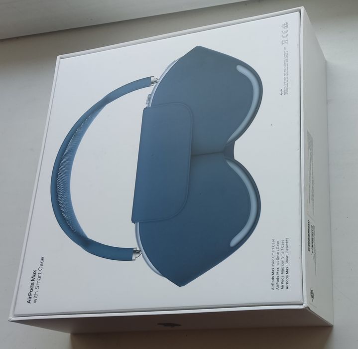 AirPods Max наушники