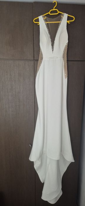 Rochie Mireasa  .