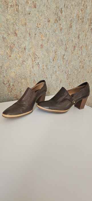 Женская обувь 39р