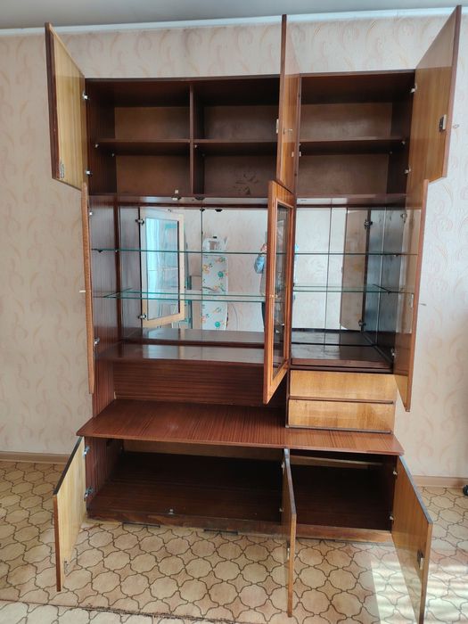 Сервант советский