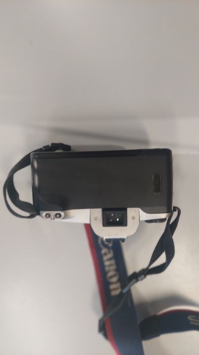 Фотоапарат Canon EOS 500 N