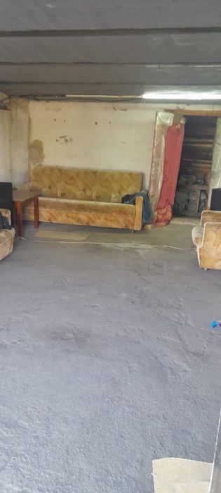 Продам гараж на 29 кв.