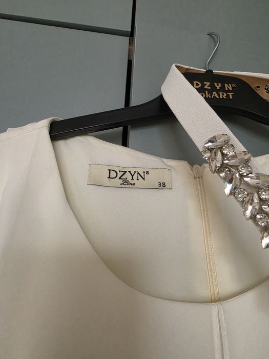 Нежное платье, размер М