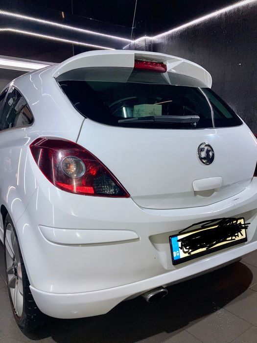 Опел Корса 2014 десен волан 1,4 бензин