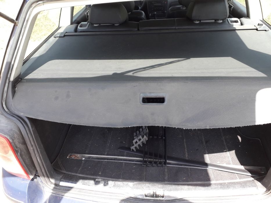 Фолксваген Пасат Б 5.5 1.9 тди 101 коня  кожа 2005 година