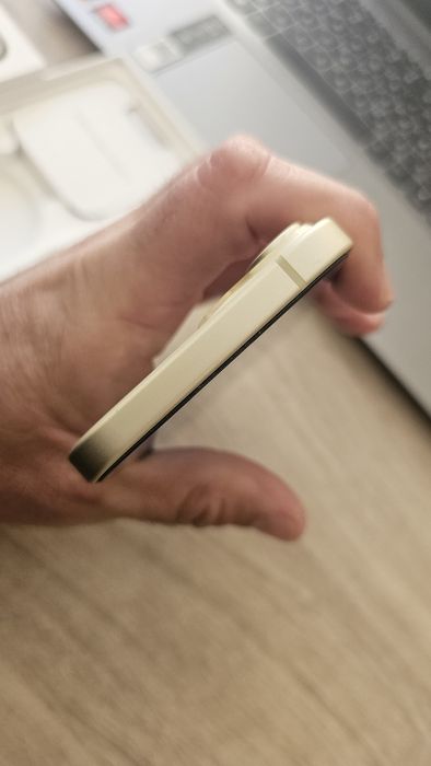 IPhone 15, 128gb