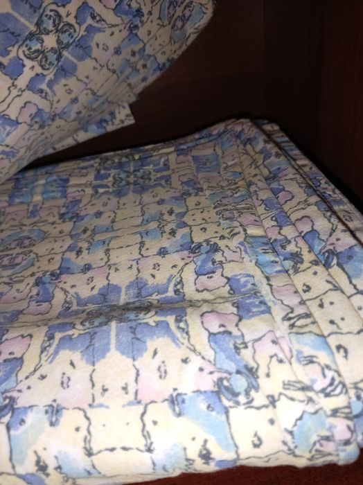 Продам  пододеяльники 140*195 АХБК