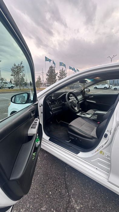 Продается СРОЧНО Toyota 50