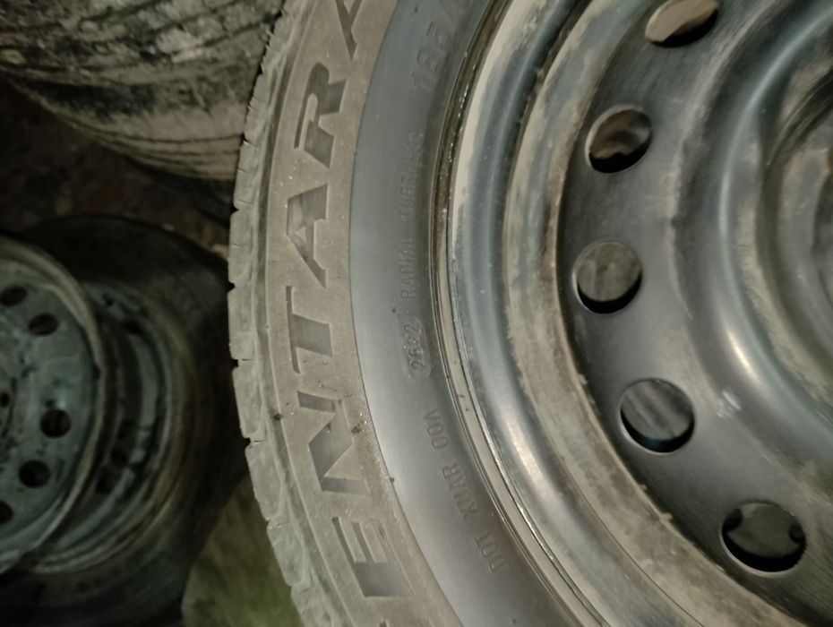 Продам резину с дисками