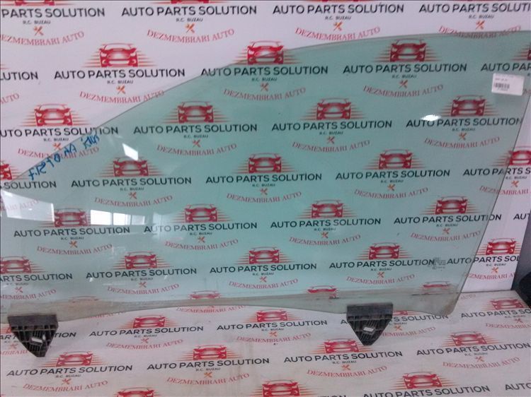 geam usa stanga fata audi a4 b7