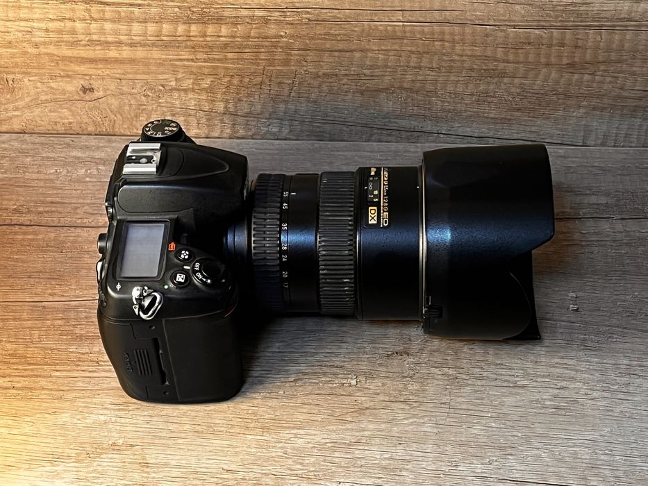 Nikon D7000 + Nikor 17-55, F2.8